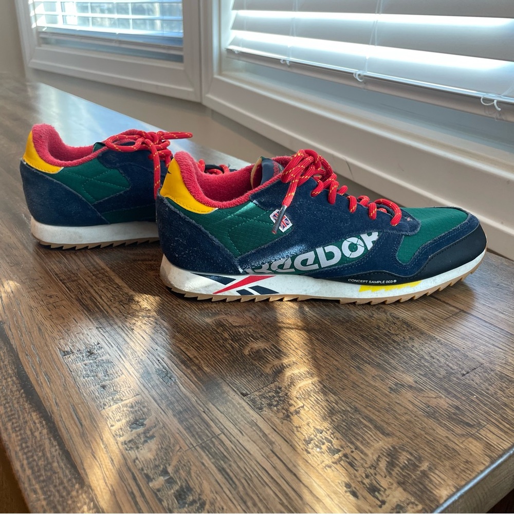 Reebok Classic Leather Ripple Red and Green Alter the Icons Sneakers  - Size 5.5